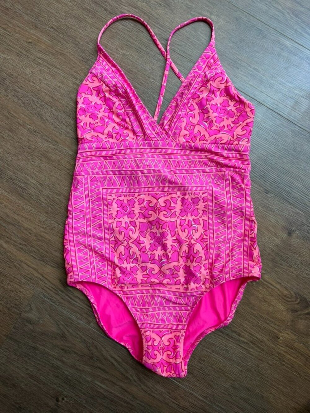 Women's Vineyard Vines Pink Print One-Piece Swimsuit, Size: Small